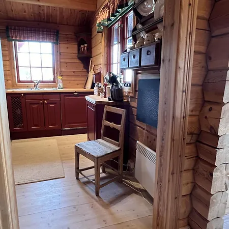 With Hot Tub And Panoramic Mountain Views Holiday home *
